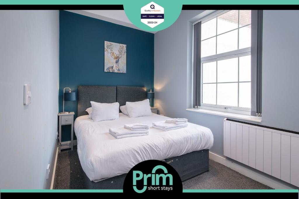Arena Apartments - Stylish and Homely Apartments by the Ice Arena with Parking - 