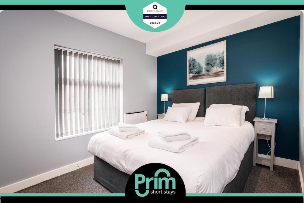 Arena Apartments - Stylish and Homely Apartments by the Ice Arena with Parking - 