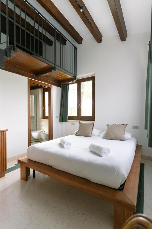Nike Country Retreat - Suite 7
