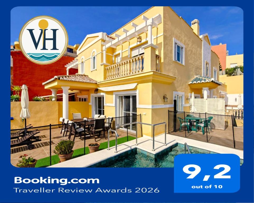 a villa with a swimming pool in a resort at Viña-Home in Torre del Mar