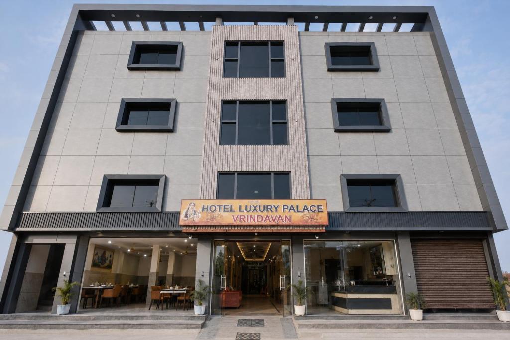 Gallery image of Hotel Luxury Palace Vrindavan in Vrindāvan
