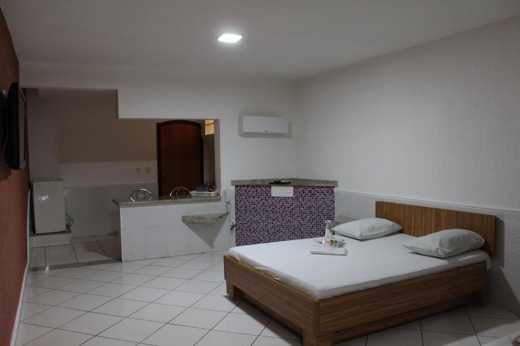 Flamboyant Hotel - Single Room