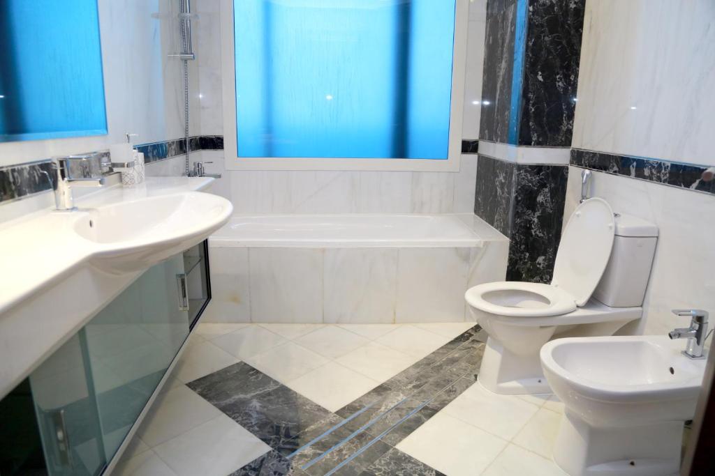 Armada Living - Holiday Homes Rental - Penthouse Apartment