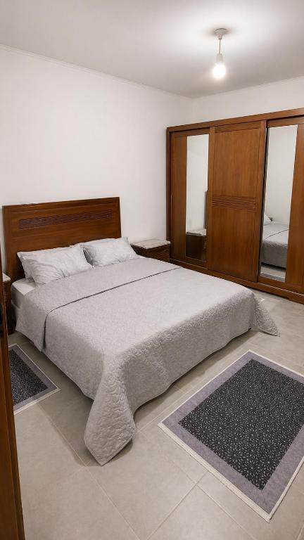 Oran Guest House - Three-Bedroom Apartment