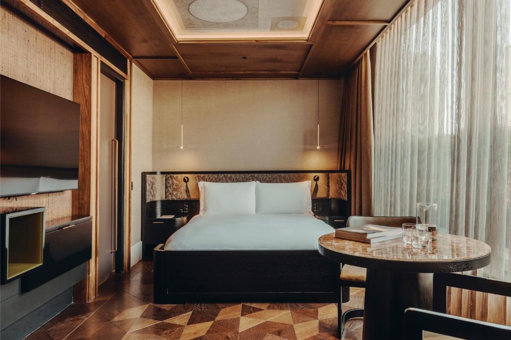 Nobu Hotel London Shoreditch - 