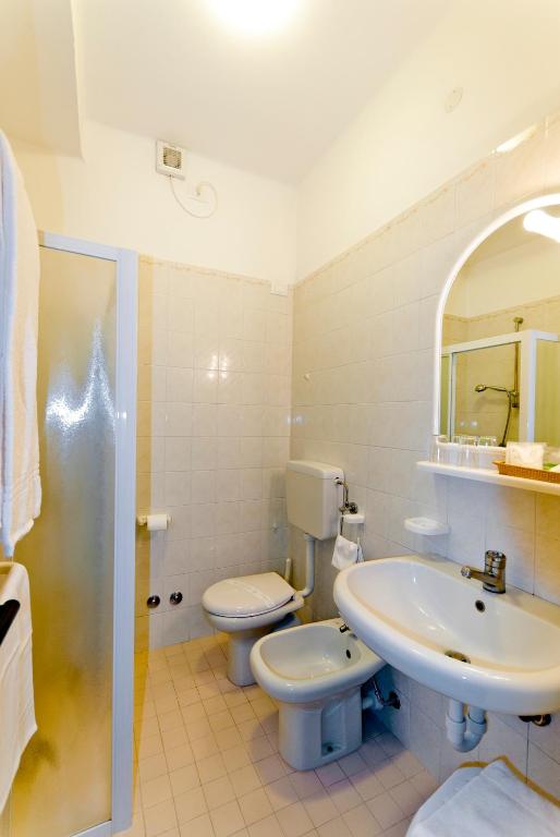 A bathroom at Hotel Gimm
