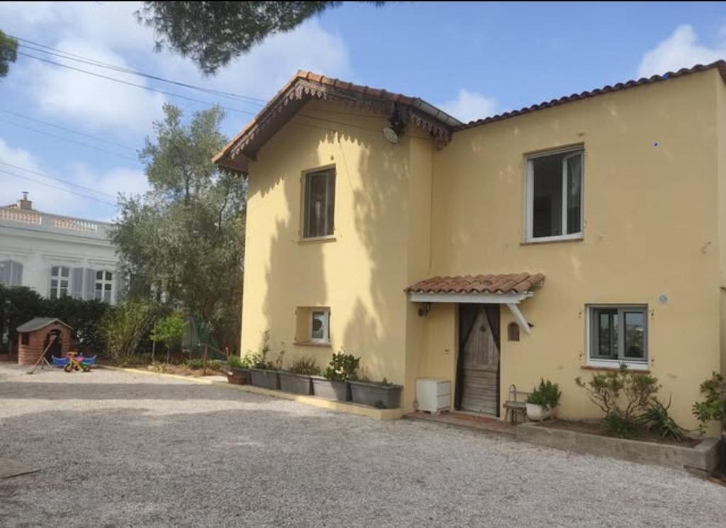 Villa au calme sur les collines de Nice
