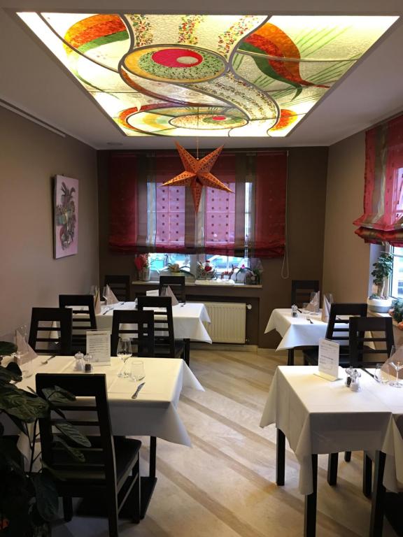 Restaurace v ubytování Auberge La Veranda