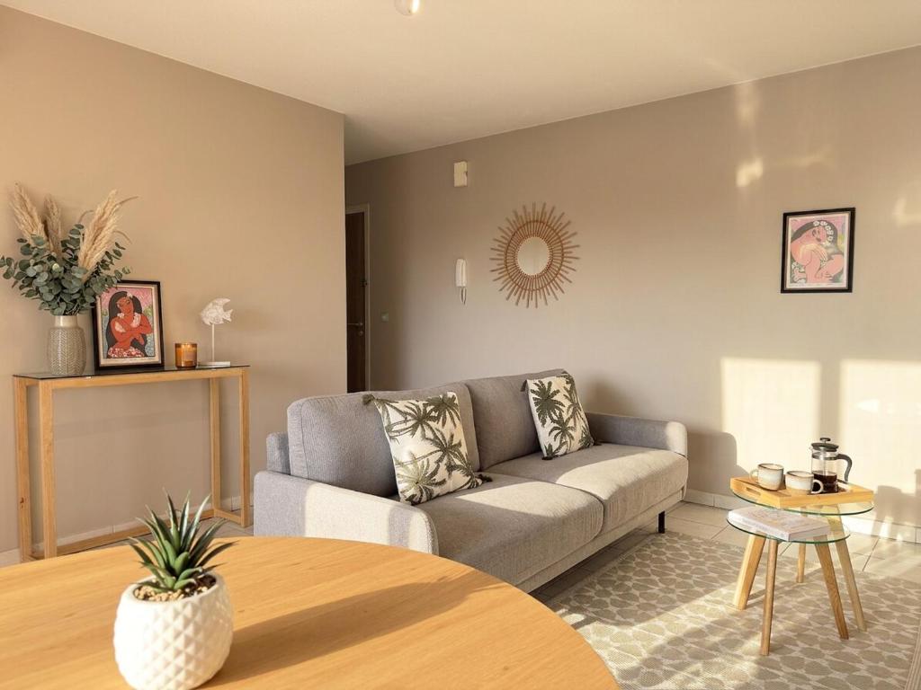 1 Bedroom Downtown Apartment, Private Parking, Wi-Fi - photo 9 - Tahiti, Polynésie