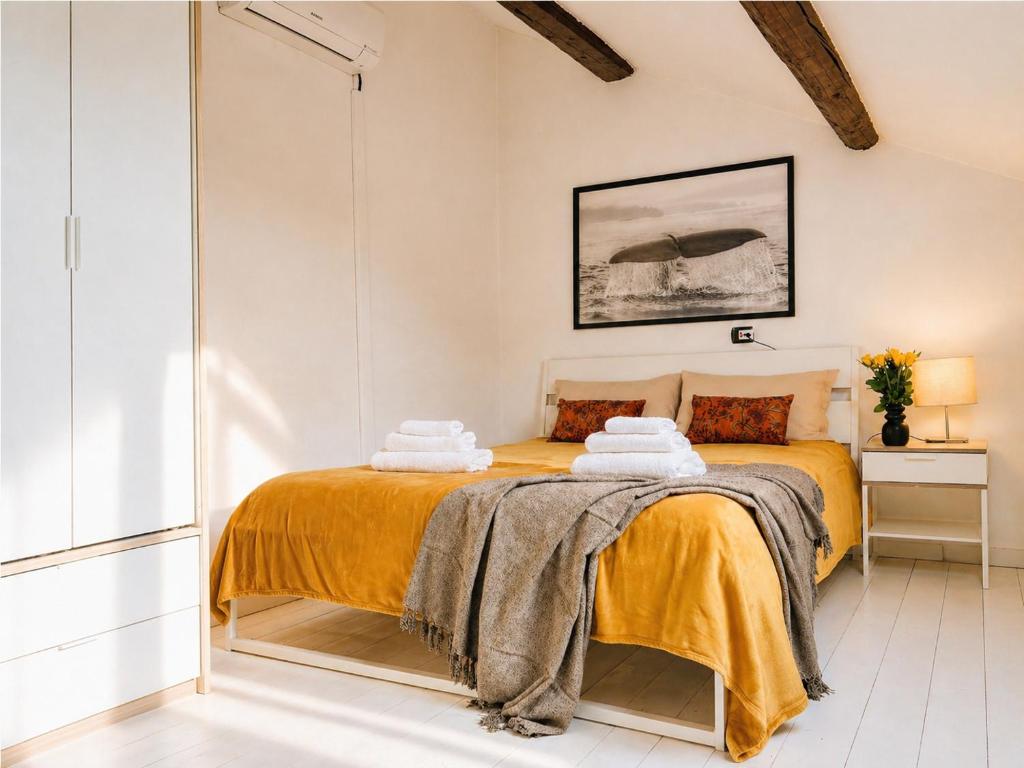 Boutique Loft in Tortona Design District - Cozy & Central