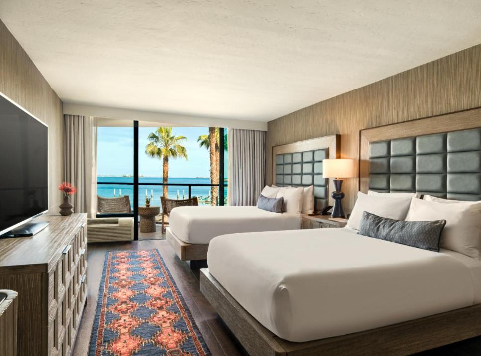 Hotel Maya - a DoubleTree by Hilton Hotel - 