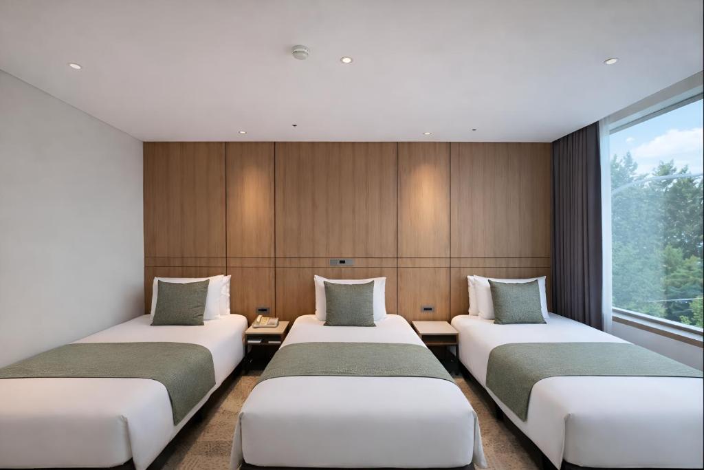 Golden Seoul Hotel - Standard Triple Room