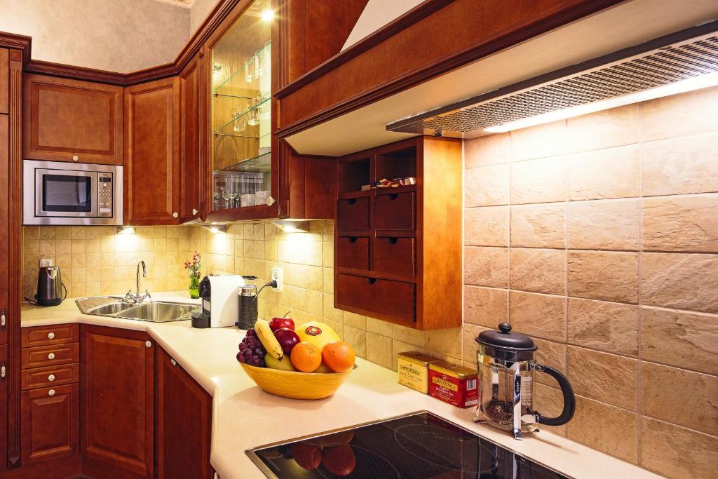 Calliope Apartments - 7