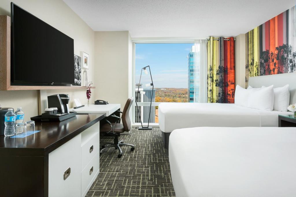 Hyatt Centric Arlington - 