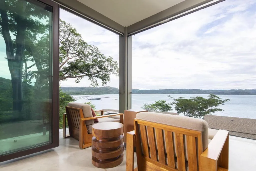 Suite with Bay View
