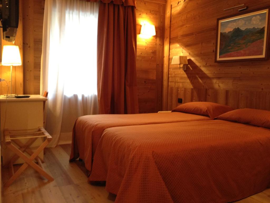 Albergo Gran Paradiso - Habitación Doble O Gemela Estándar