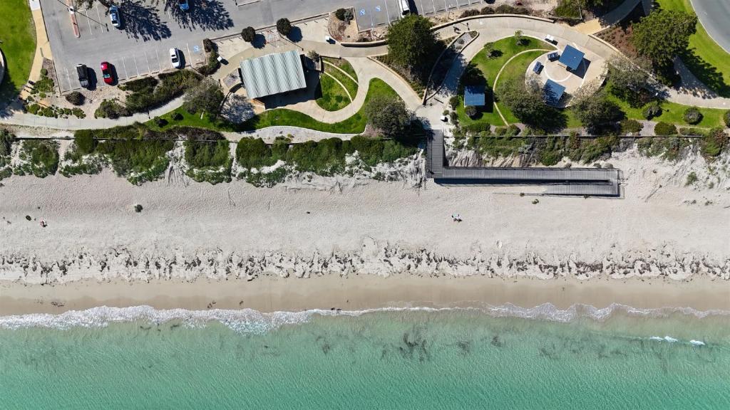 an overhead view of a beach and the ocean at Sound Views Apartment in Safety Bay
