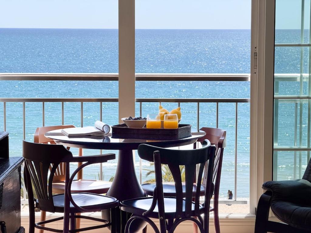 Infinity Postiguet Living boutique frente al mar