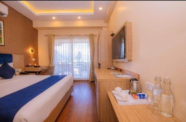 Majestic Lake Front Hotel & Suites - Doppelzimmer Mit Seeblick