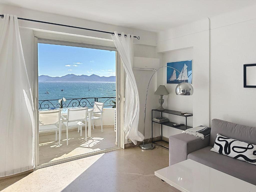 Stunning sea view on Croisette