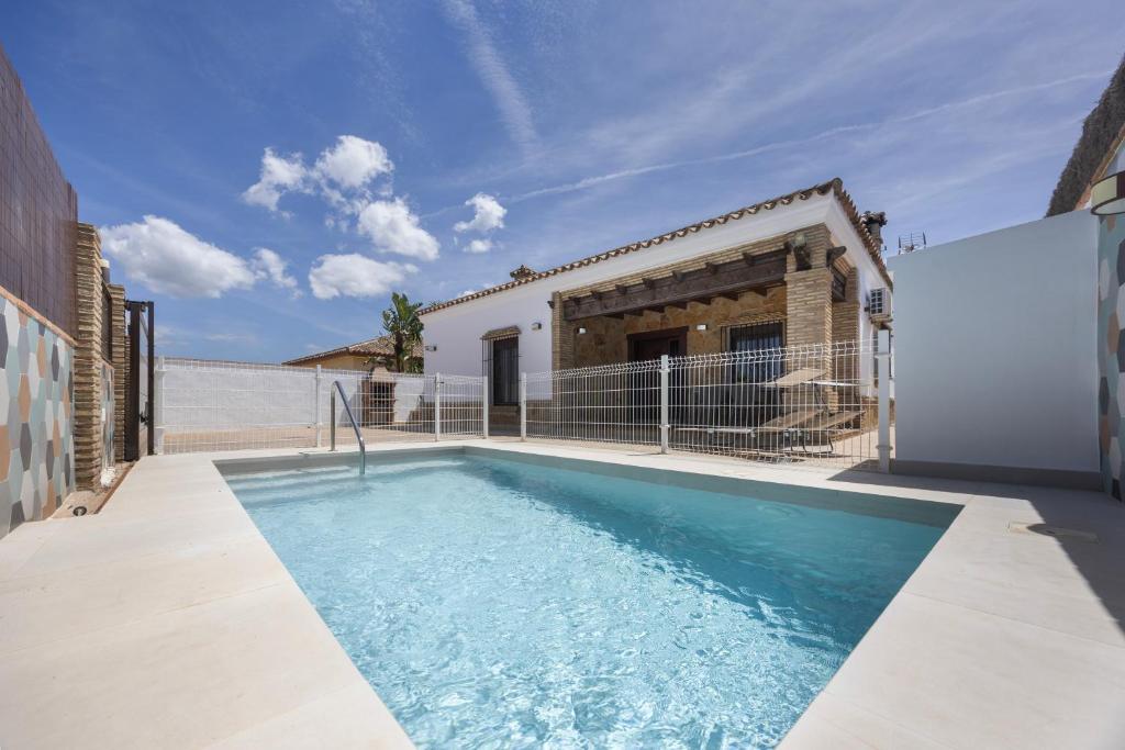 Villa la Dehesa. Solo familias.