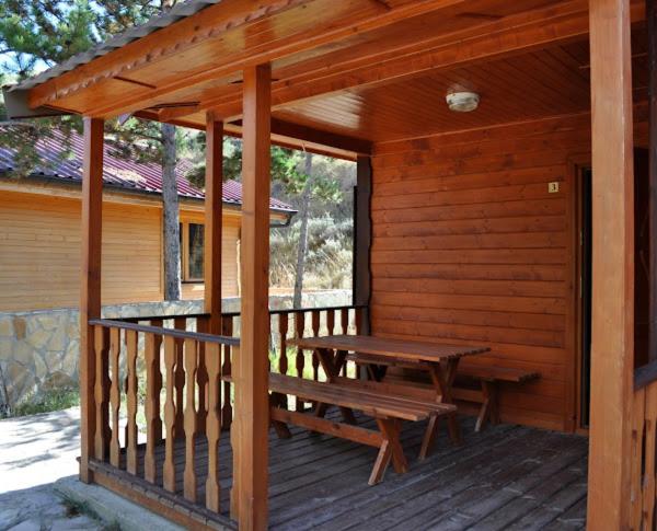 Camping Las Cabañas - Two-Bedroom Bungalow