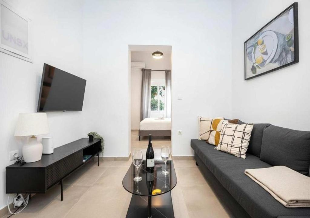 Warm & Stylish 1BR l King Bed