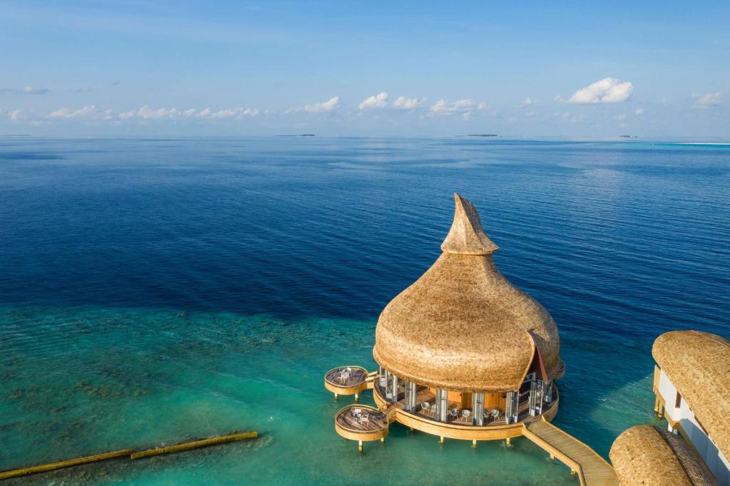 OUTRIGGER Maldives Maafushivaru Resort - View 35