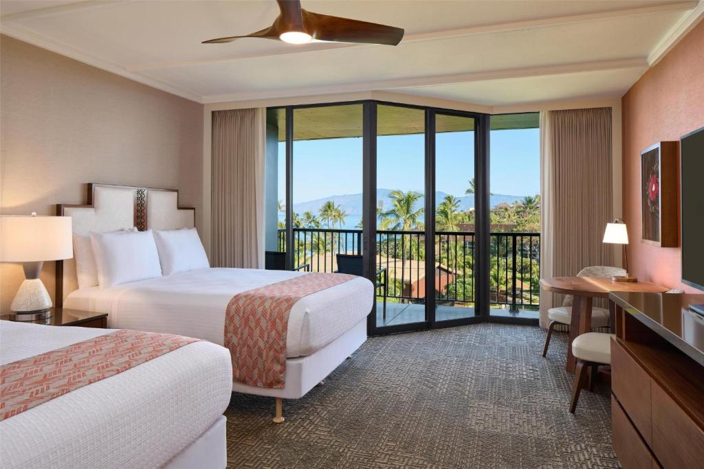 OUTRIGGER Kāʻanapali Beach Resort - 