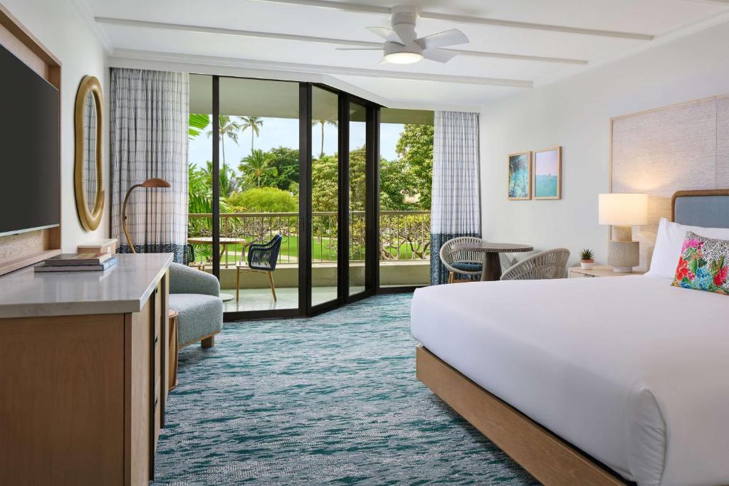 OUTRIGGER Kāʻanapali Beach Resort - 