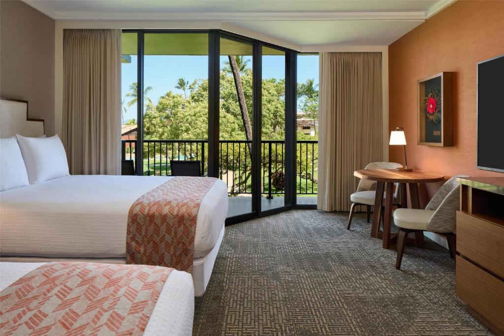 OUTRIGGER Kāʻanapali Beach Resort - 