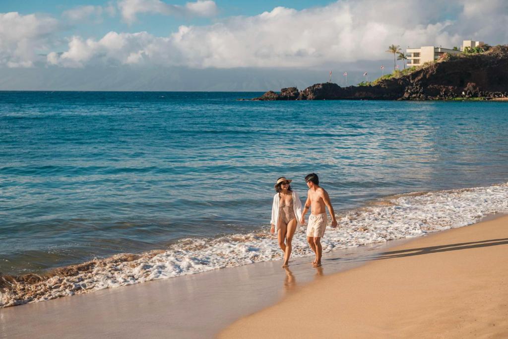 OUTRIGGER Kāʻanapali Beach Resort photo