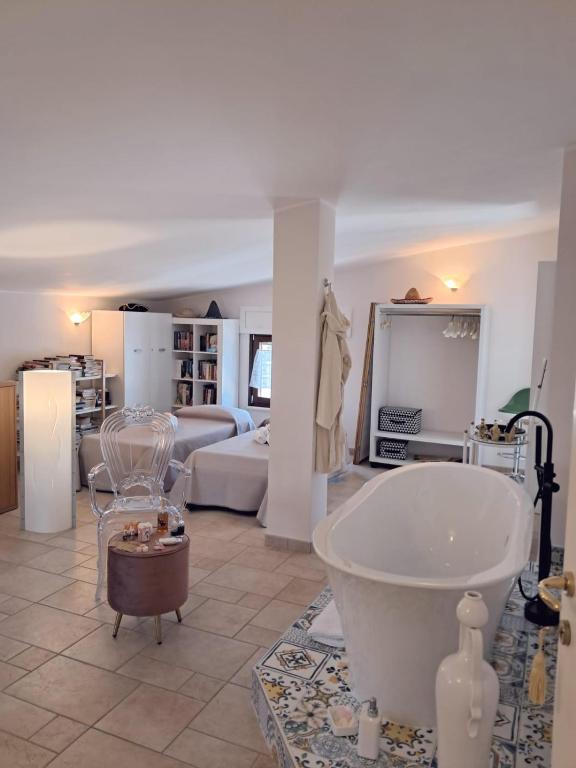 Villa Mariella - Vierpersoonskamer Met Eigen Externe Badkamer