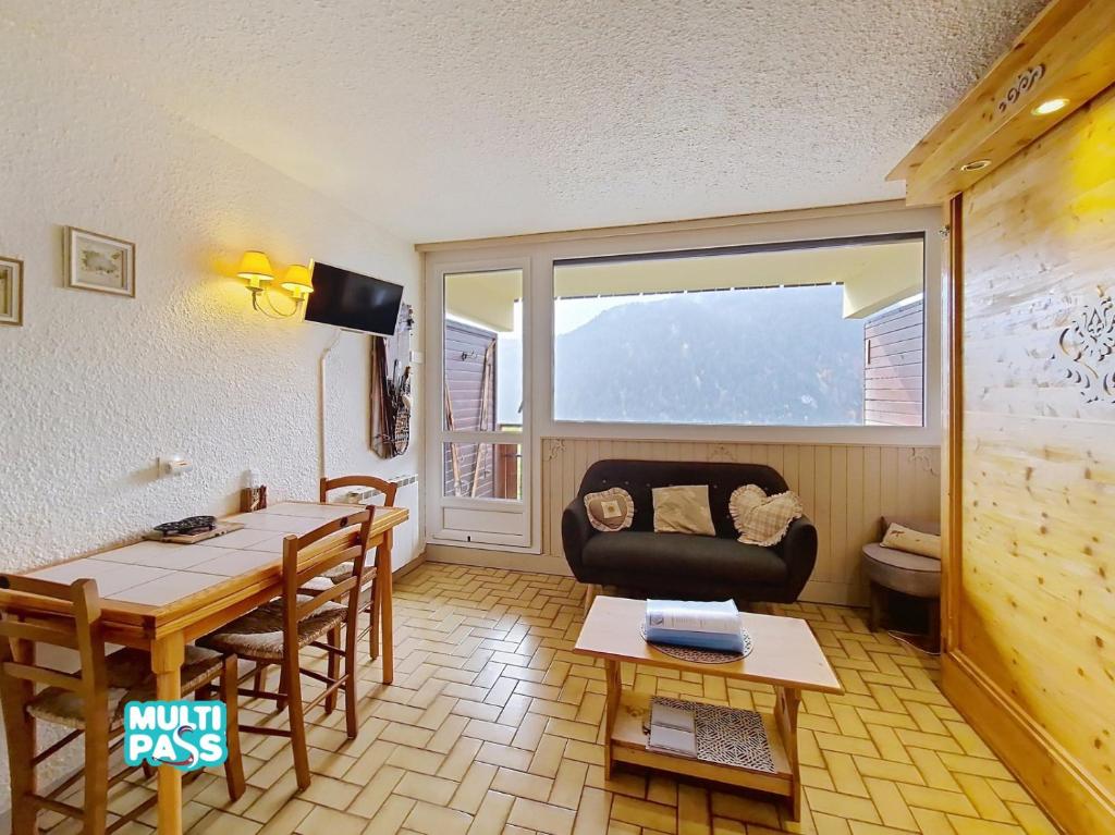 Hameau des 4 Saisons HSE88 MOUNTAIN & SUN 3 Pers