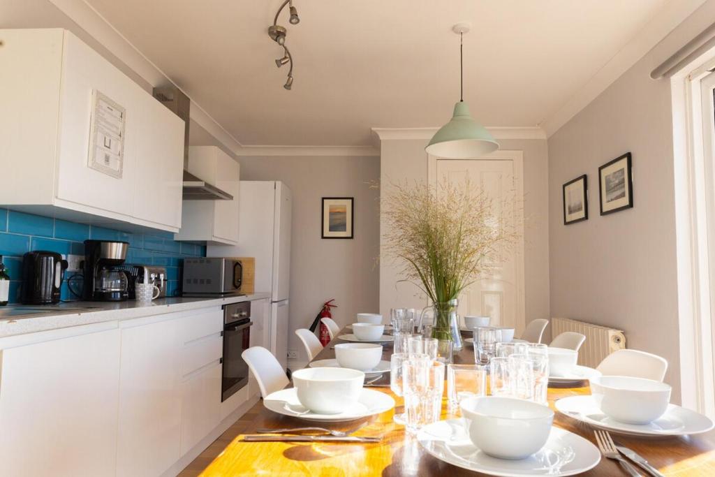 Pier Court Apartments Brighton - 