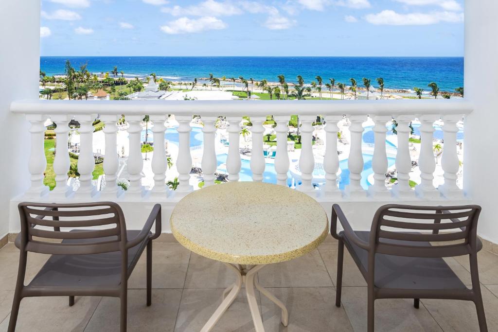 Bahia Principe Escape Runaway Bay - All Inclusive photo