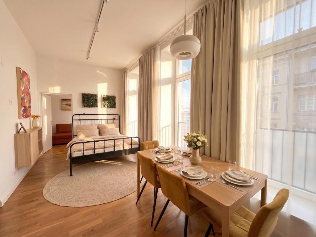 Apartment close to train station Meidling - T1