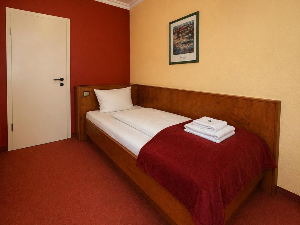 Hotel Schwarzenbek - 单人间