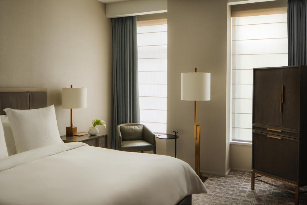 Four Seasons Hotel New York Downtown photo 5