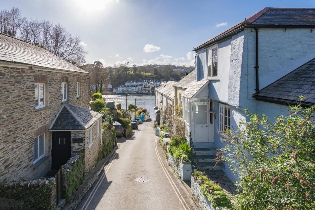 The Blue Cottage, amazing views and cosy interiors