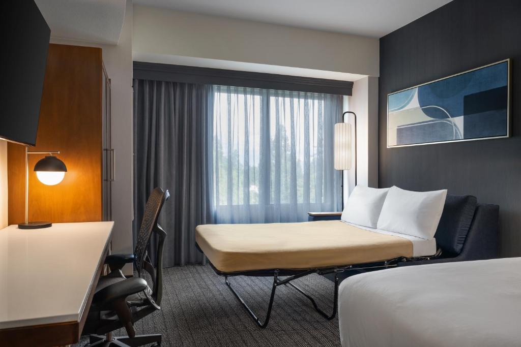 Courtyard by Marriott San Jose Campbell photo