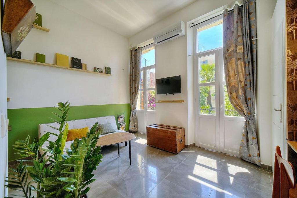 Studio Laurette mezzanine - 500m FROM THE BEACH