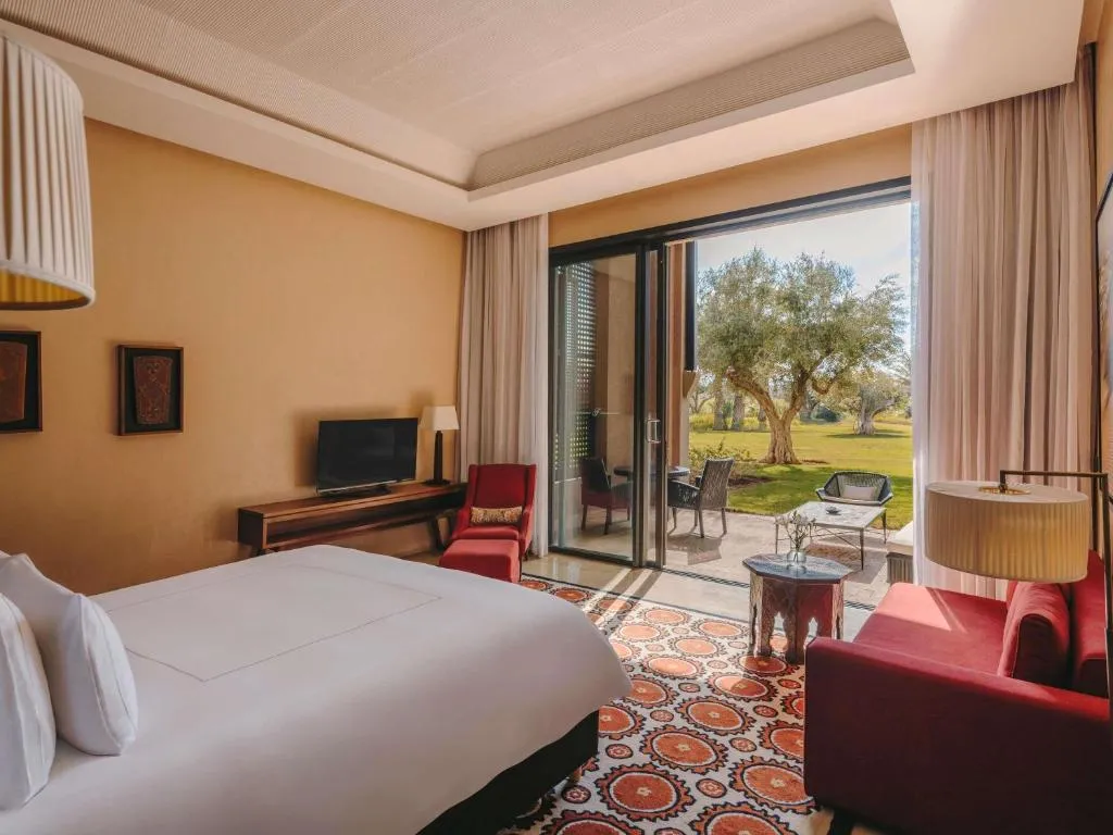 Junior Suite with Garden View