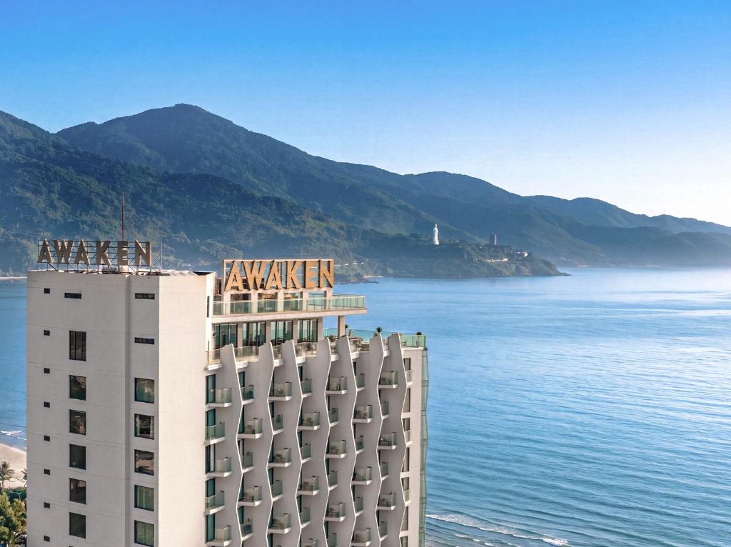 Awaken Da Nang Hotel