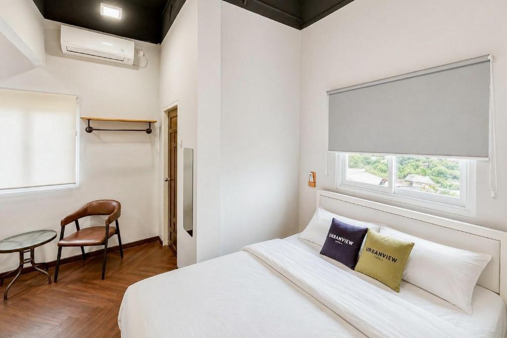 Urbanview Hotel The Tang Balikpapan by RedDoorz - Habitación Doble Deluxe