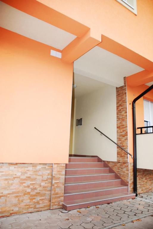 Foto dalla galleria di Apartman Milkovic 2 a Sombor
