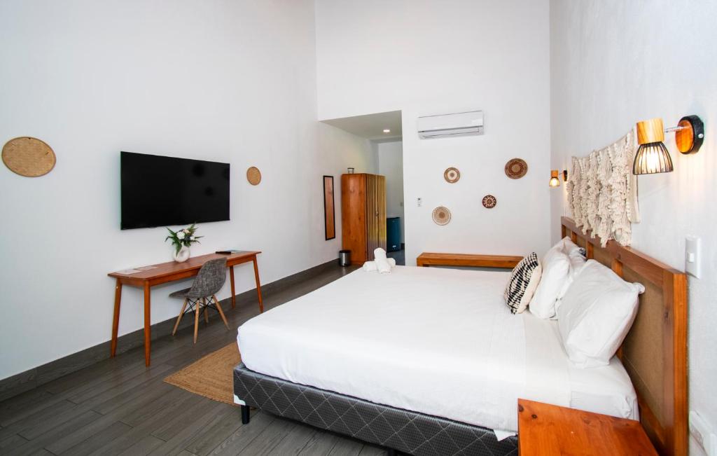 Yuli Hotel - Habitación Doble Deluxe Con Balcón