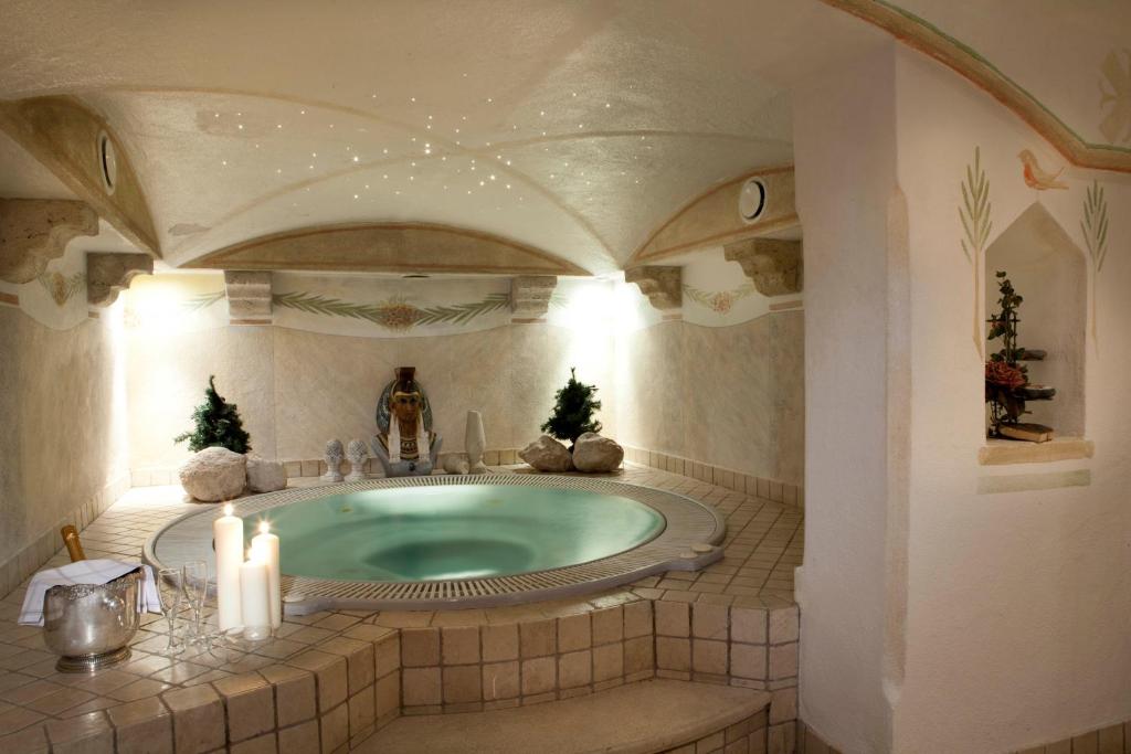 Fotografie z fotogalerie ubytování Hotel Al Sonnenhof v destinaci San Vigilio di Marebbe