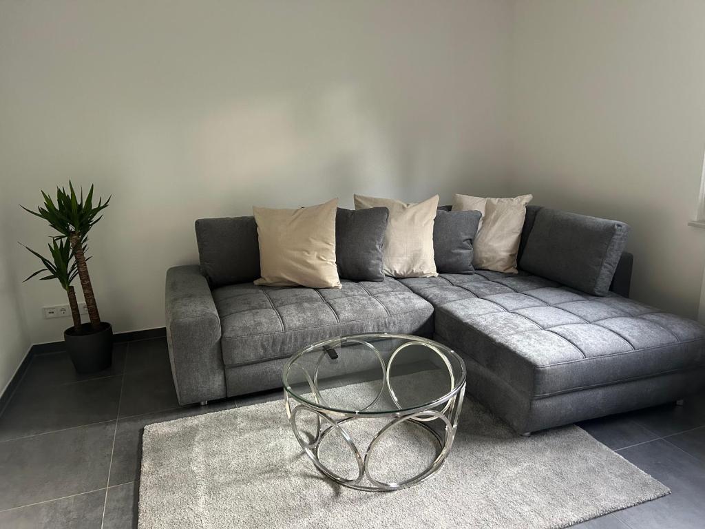 Luxury Apartment Weingarten - Apartment With Balcony