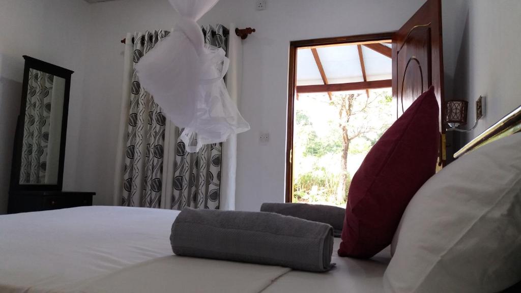 Sigiriya Amenity Home Stay - 4